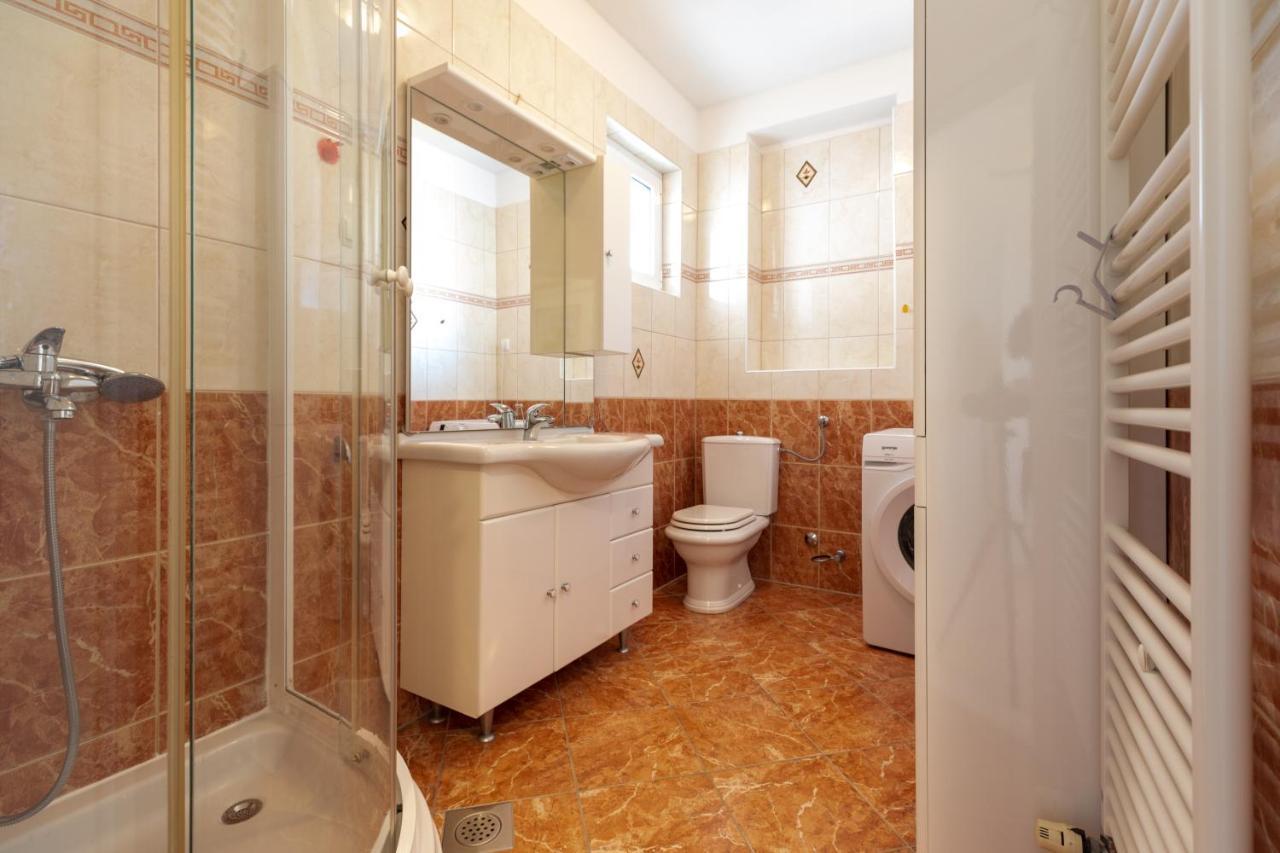 Cozy 1-Bedroom Apartment Near The Center Of Trogir Luaran gambar